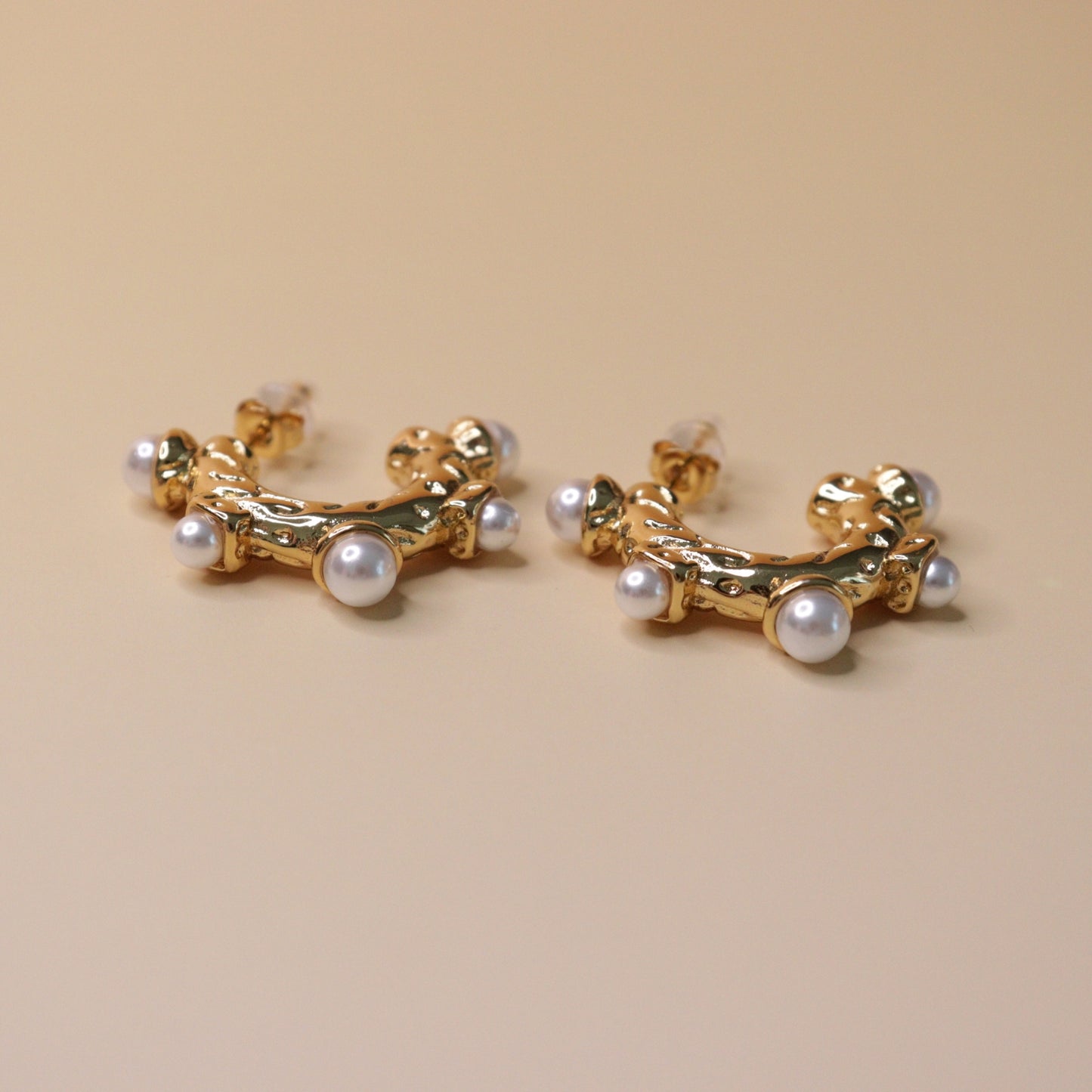 Sculpted Pearl Orbit Earrings