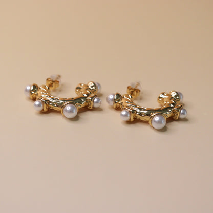 Sculpted Pearl Orbit Earrings