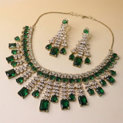 Imperial Ivy Statement Set