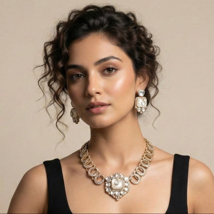 Imperial Link Choker Set