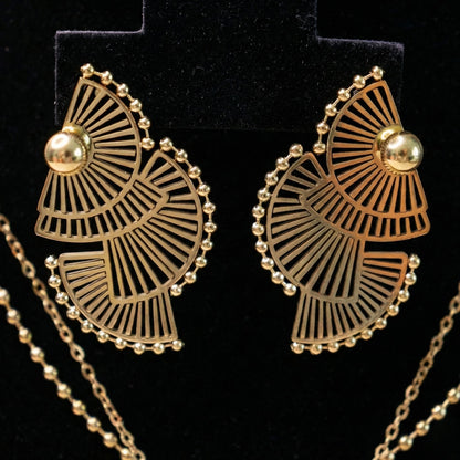 Tri-Fan Gold Drops Set