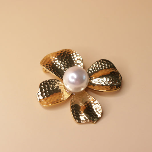 Lustre & Gold Floret Brooch