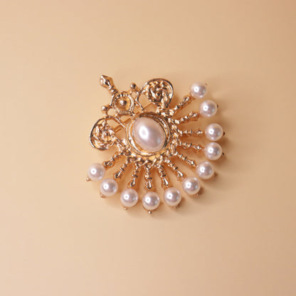 Noor Jahan Pearl Brooch