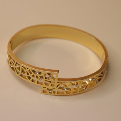 Gold-Toned Lattice Cut-Out Bracelet