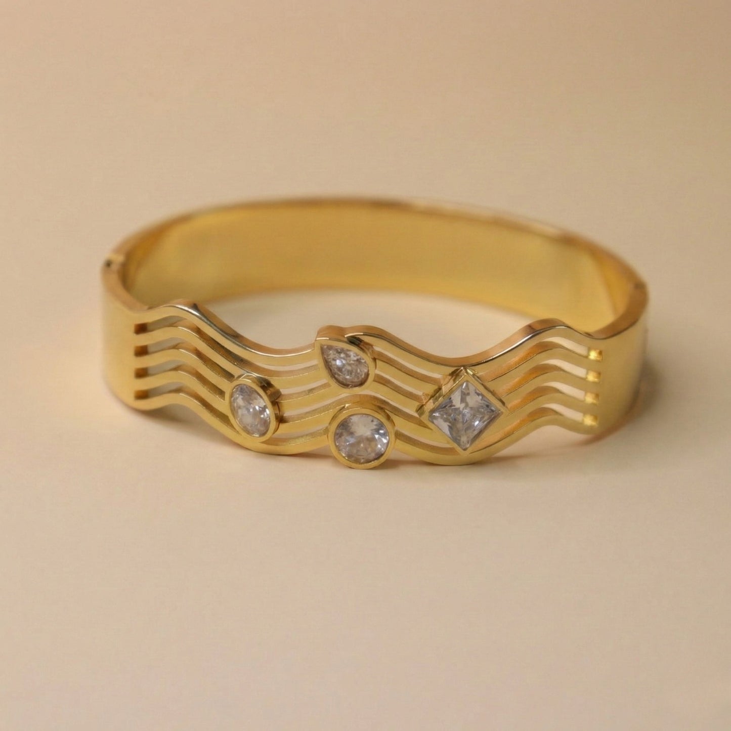 Lumina Drift Bracelet