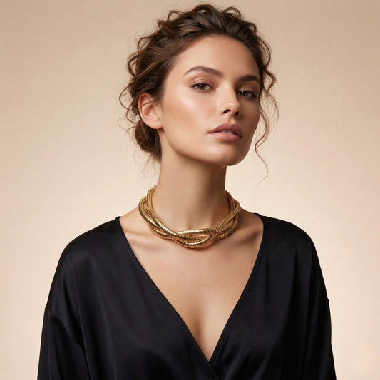 Golden Serpentine Twist Neck Chain