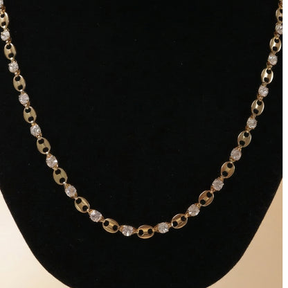 Adorned Linkage Collar Neck Chain