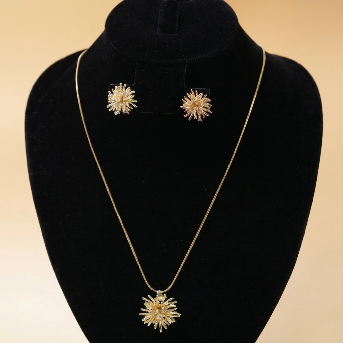 Sunburst Elegance Set