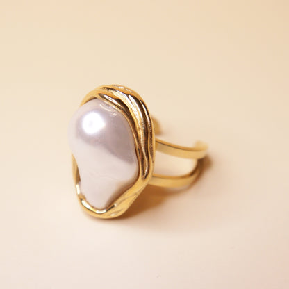 Pearl Essence Ring