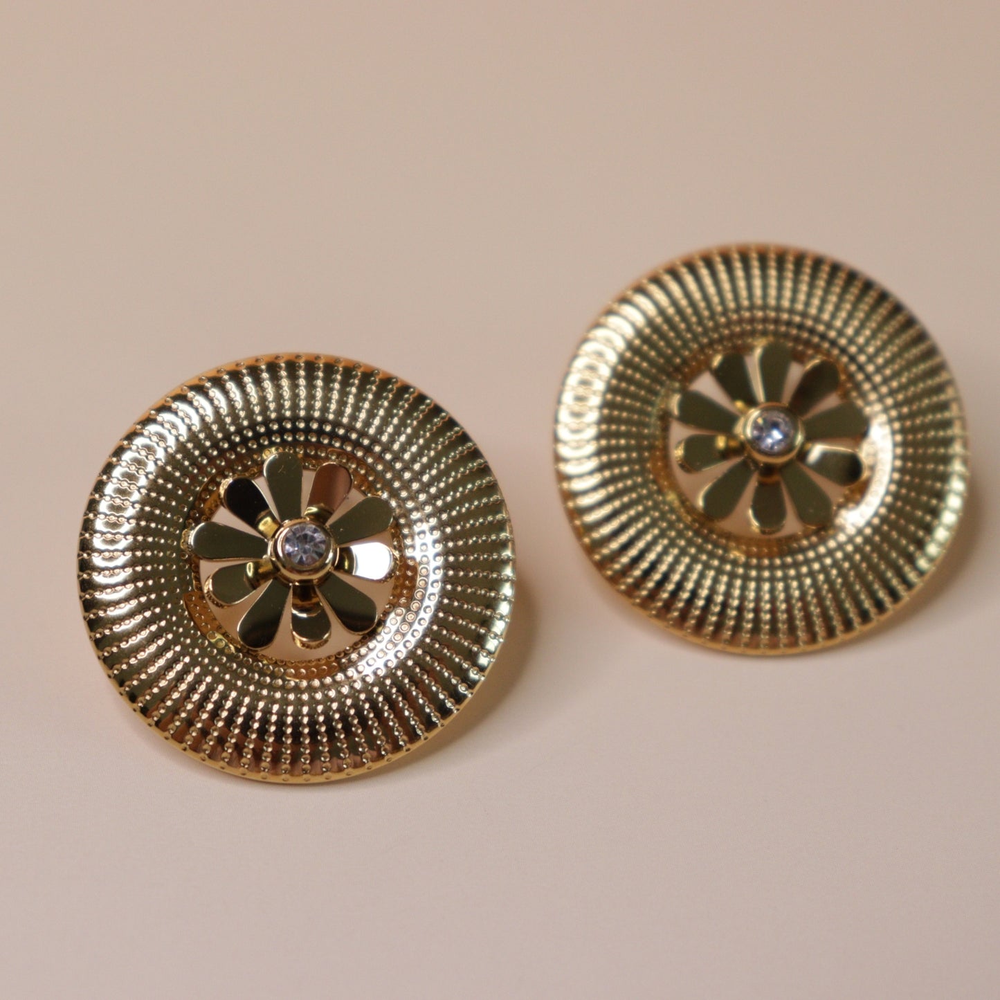 Fluted Petal Circle Earrings