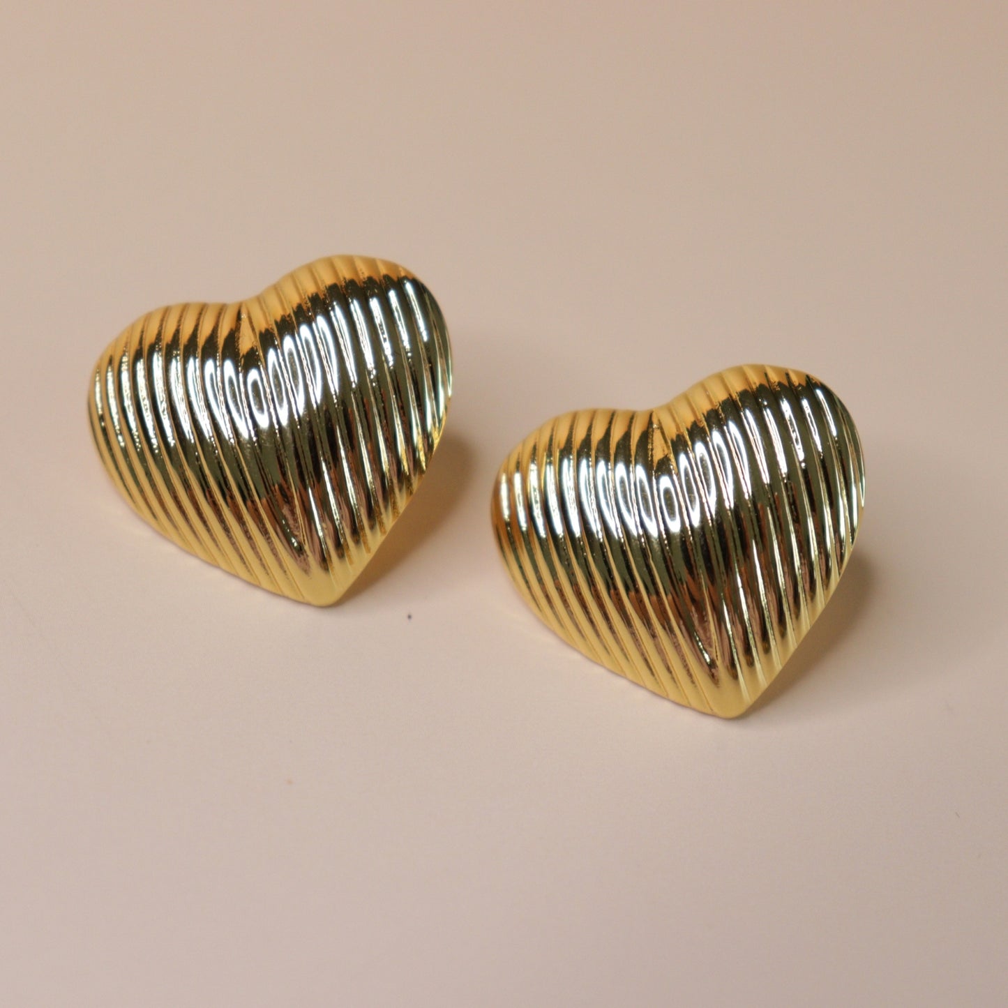 Groove Heart Earrings