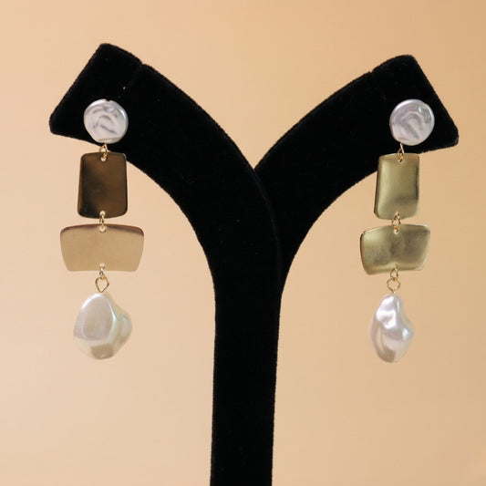 Golden Drift Pearl Drops