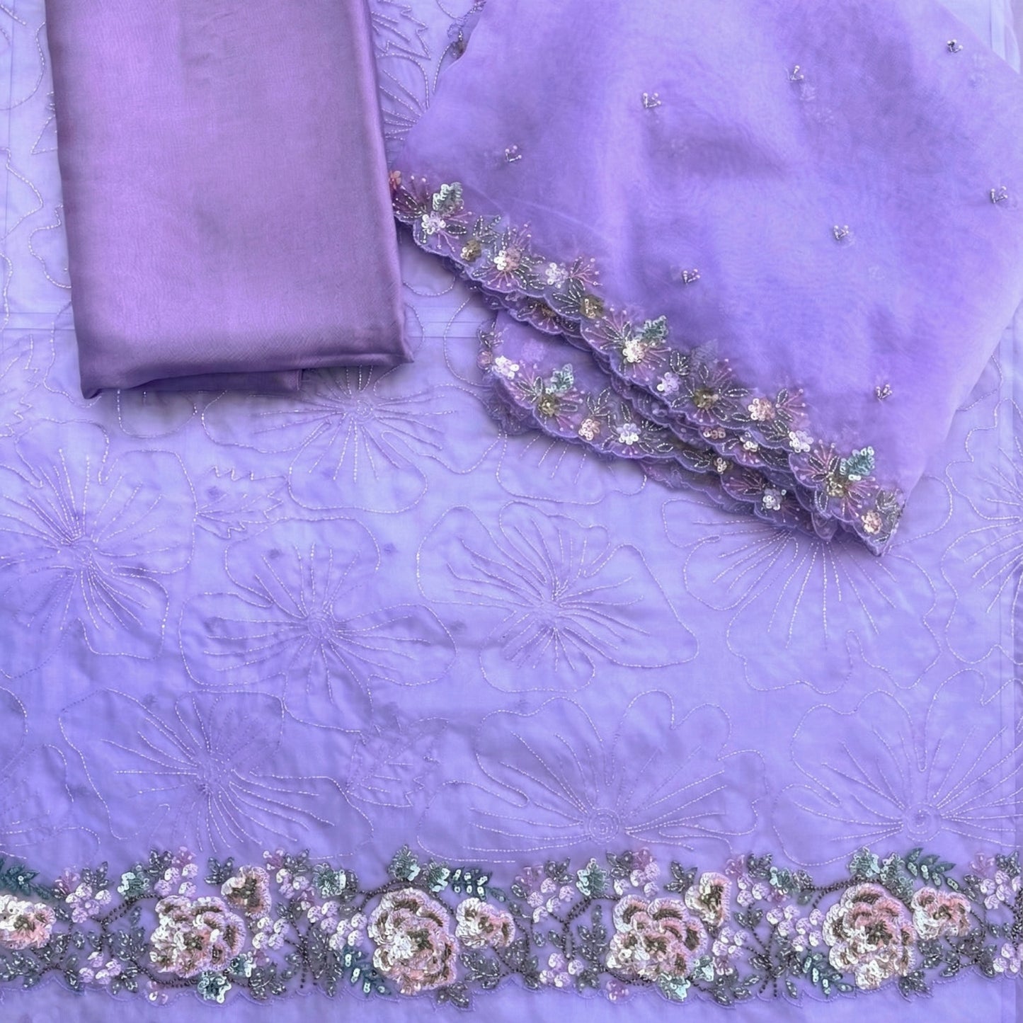Zyvéra Lilac Ensemble Suit