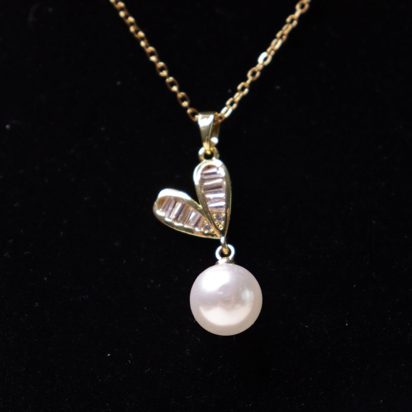 Divine Heart Pearl Set