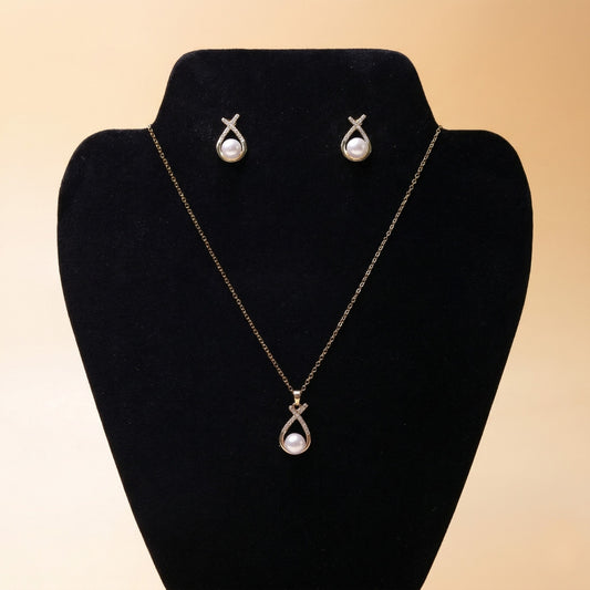 Pearl Embrace Set