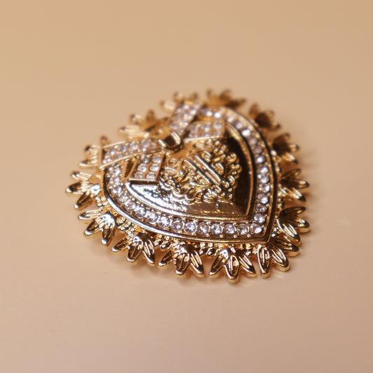 Gilded Heart Ribbon Brooch
