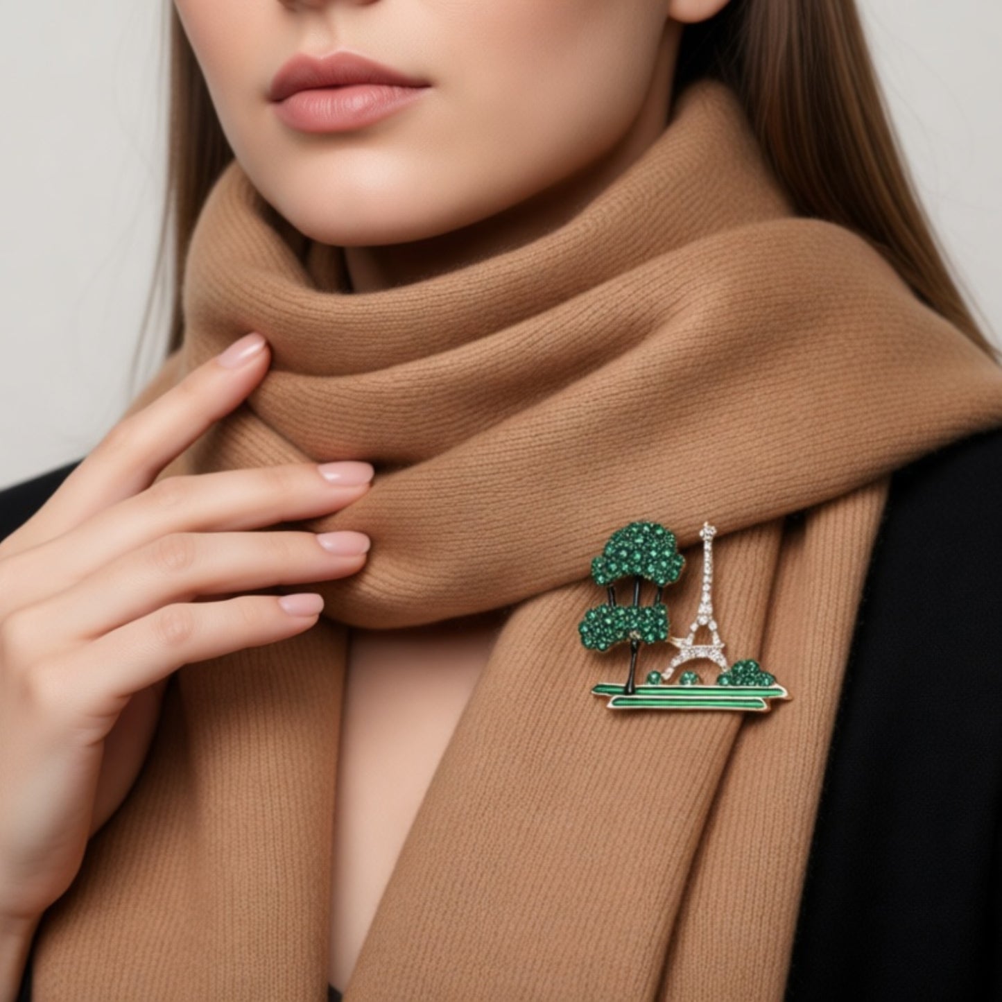 Emerald Paris Scenic Brooch