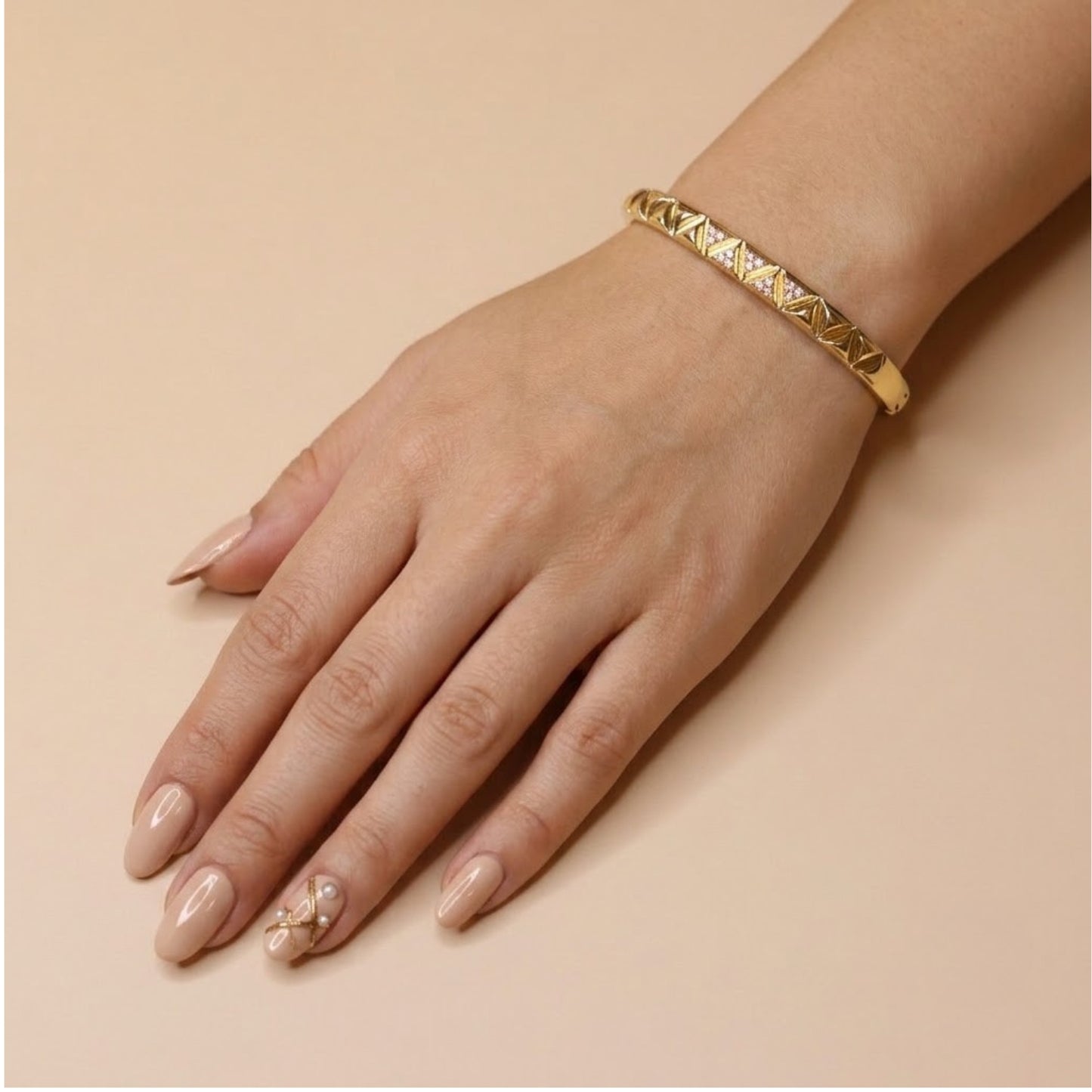 Diamond Crest Bracelet