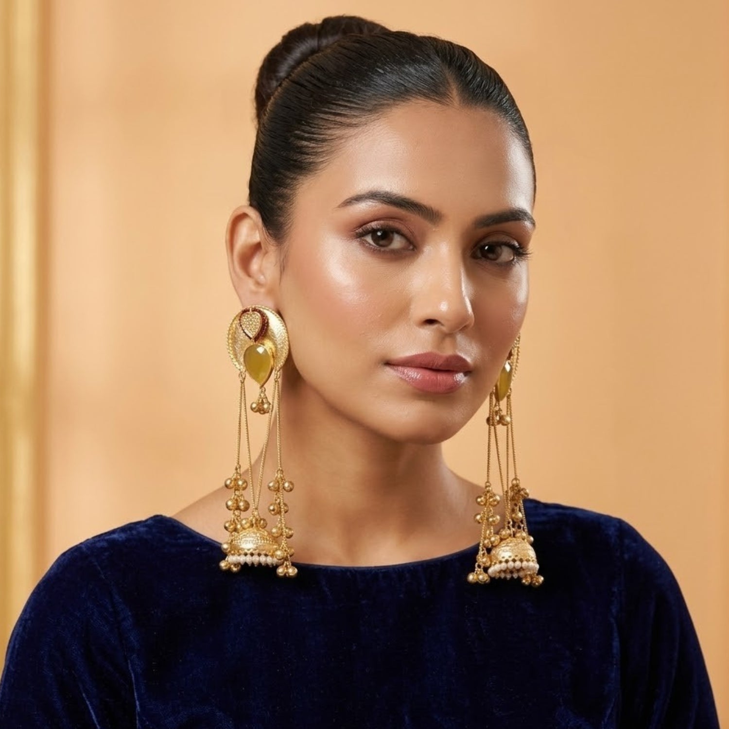 Emerald & Jhumka Royale Combo - 22K gold plated jewellery combo set - Mehraya - close-up view