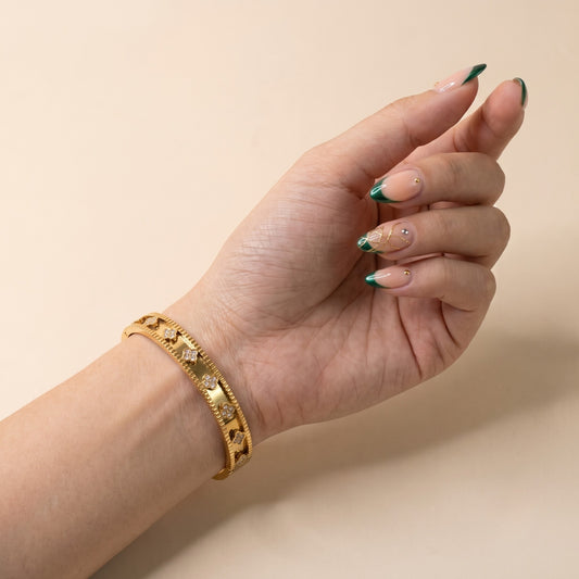 Crystal Clover Bracelet