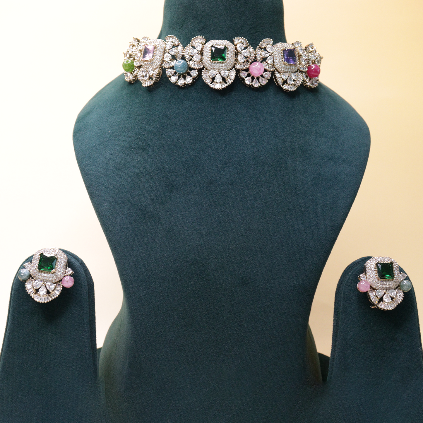 Miraya Emerald Glow