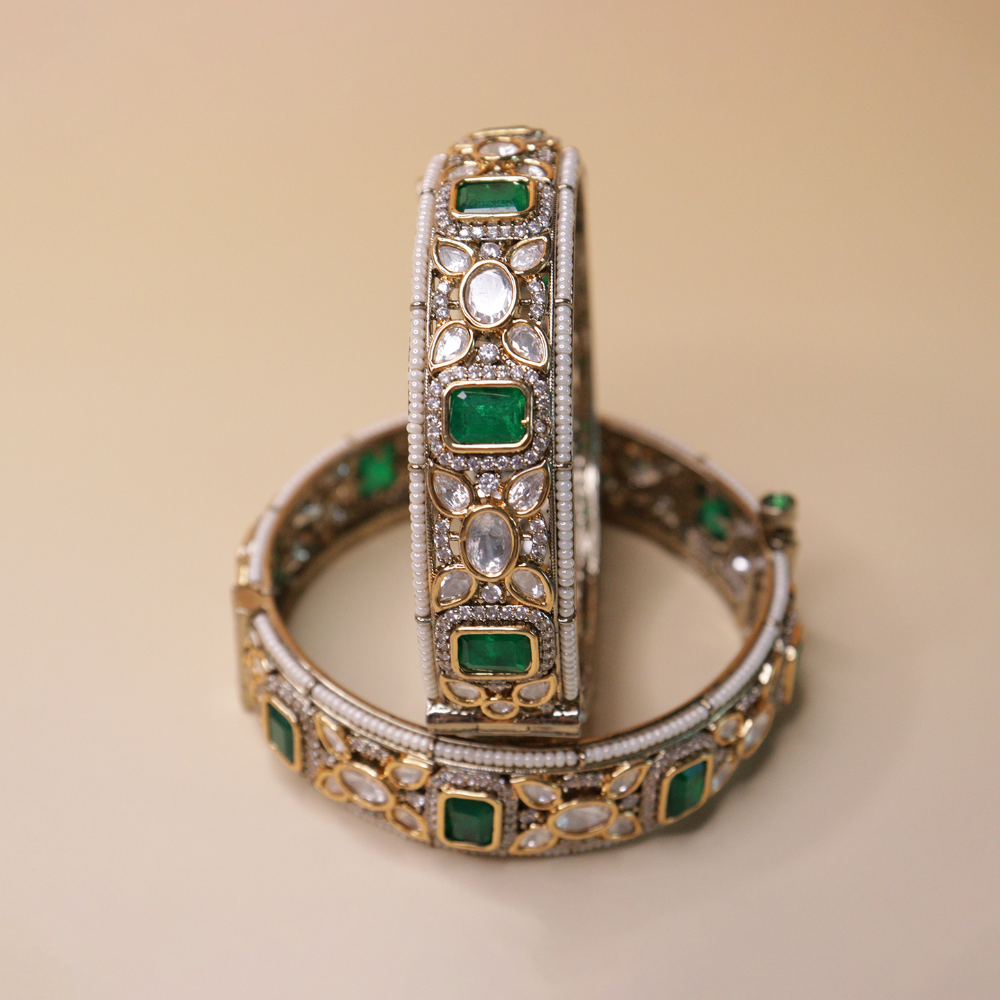 Virasat Emerald Polki Bangles