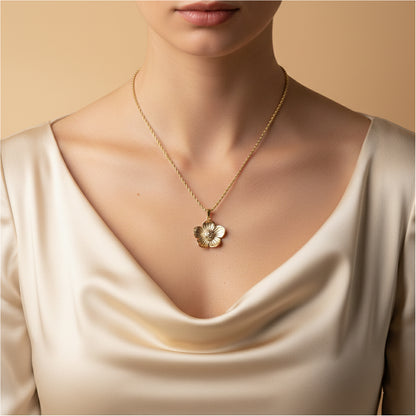 Flora Radiance Neck Chain