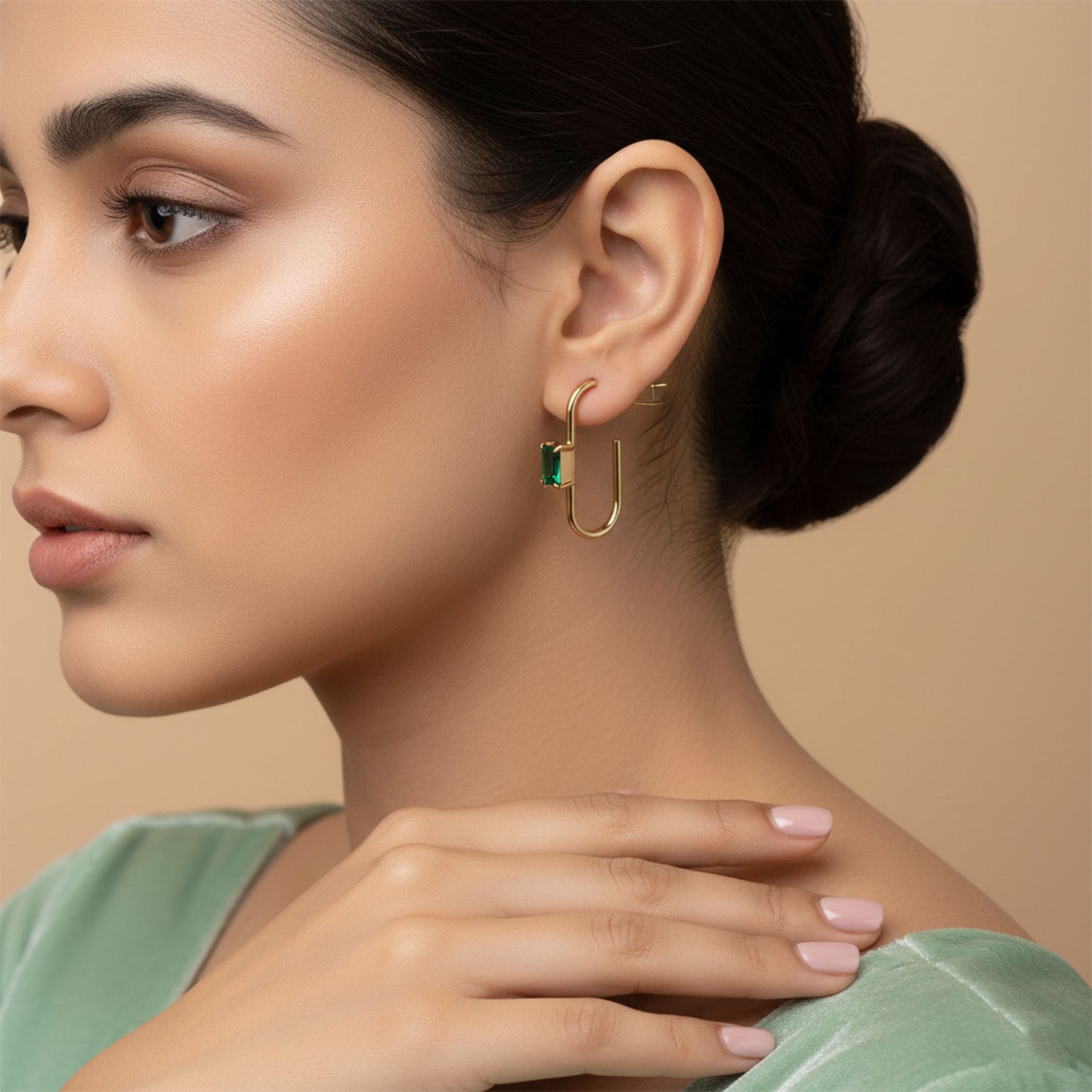 The Parallel Emeralds Earrings