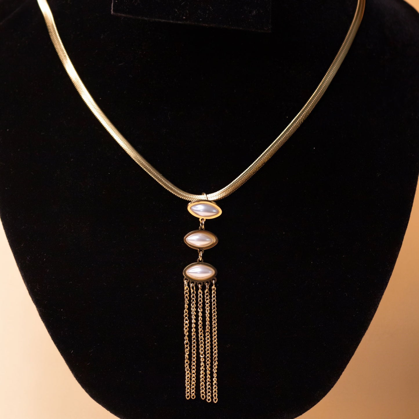 Cascade Pearl Tassel Neck Chain