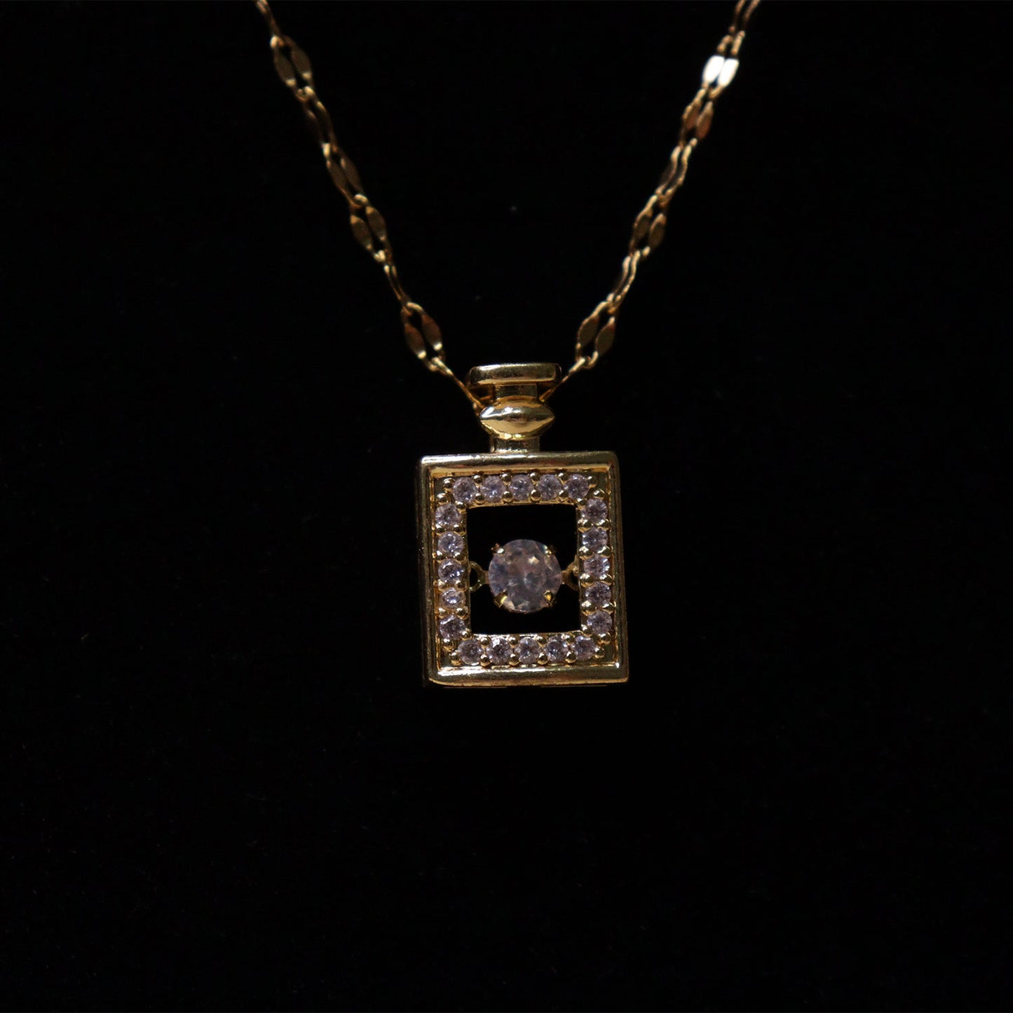 Square Halo Crystal Neck Chain