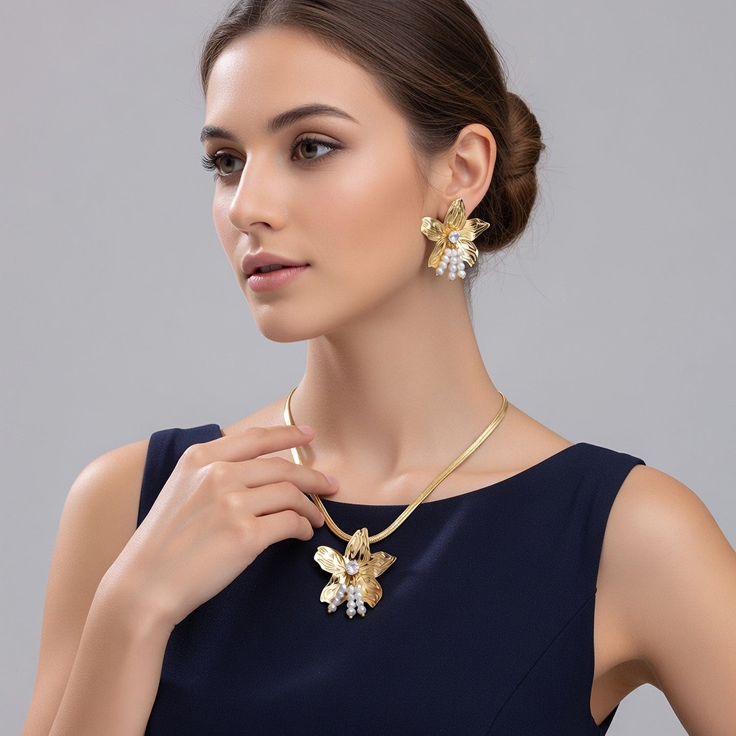 Gold Flower Pendant Set