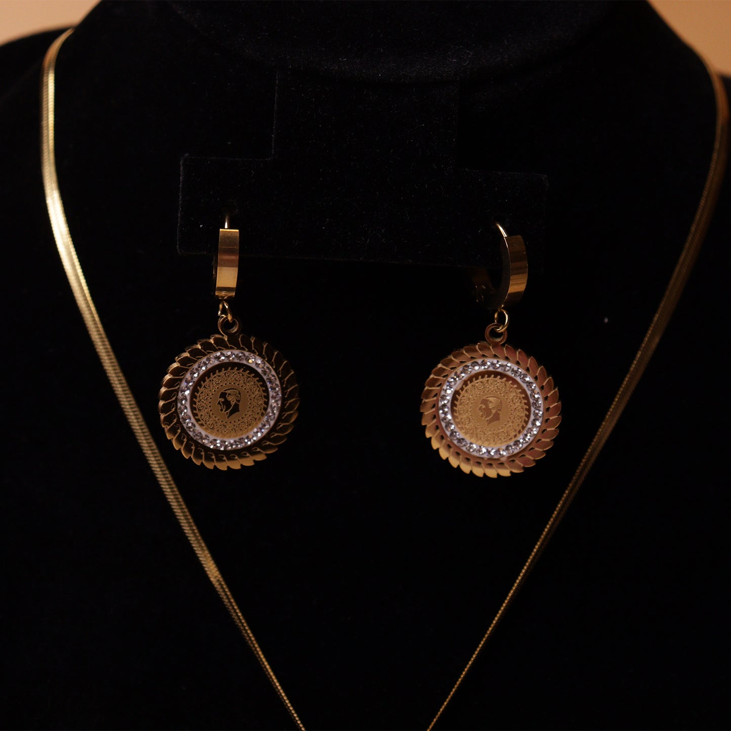 Marquise Crystal Touch Set